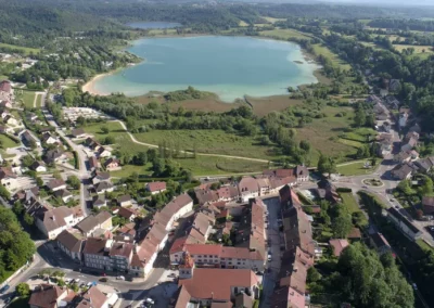 couvreur-clairvaux-les-lacs